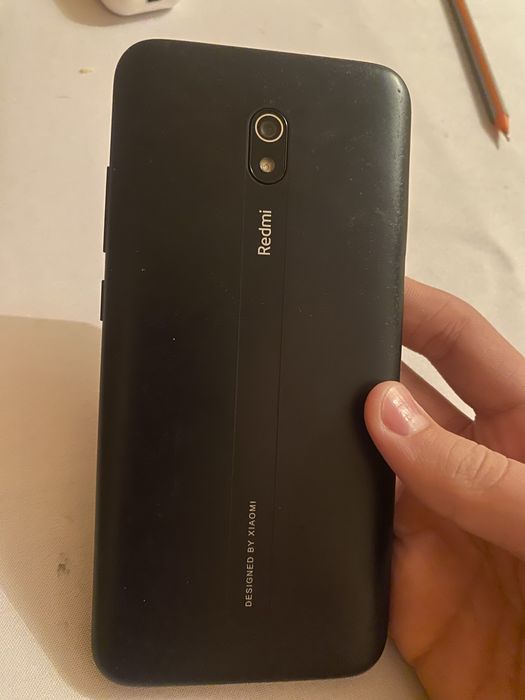 Redmi 8a 32gb.