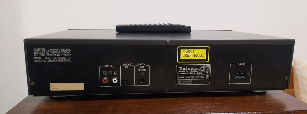 Technics CD player  SL-PG500  cu telecomanda originala