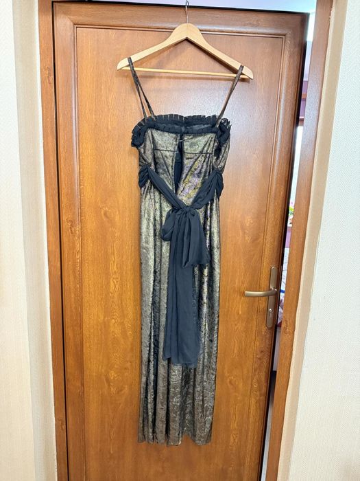 Продавам официални рокли