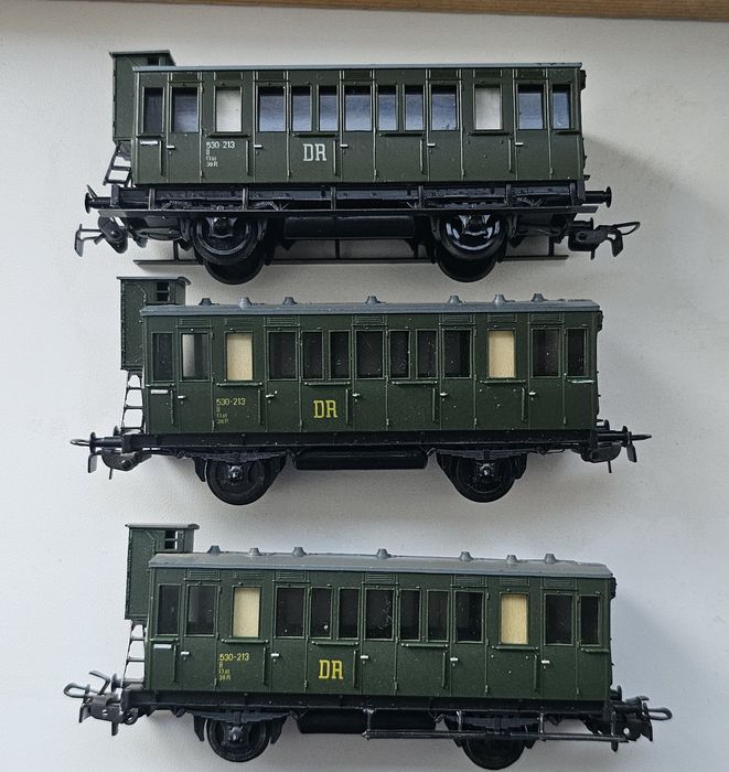 Вагоны двухосные.