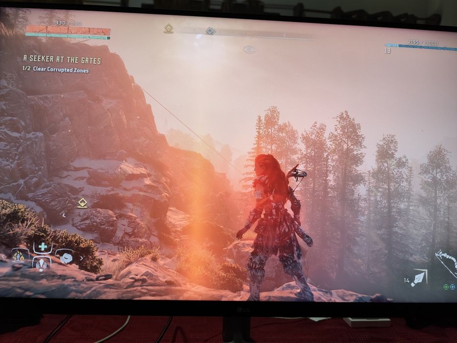 Vând monitor LG 32UN500-W 32” 4K UHD + boxe – PS5/PC