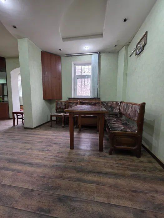 Срочно! Квартира на Нукусская 2/2/16 общ пл 68м  с обстановкой