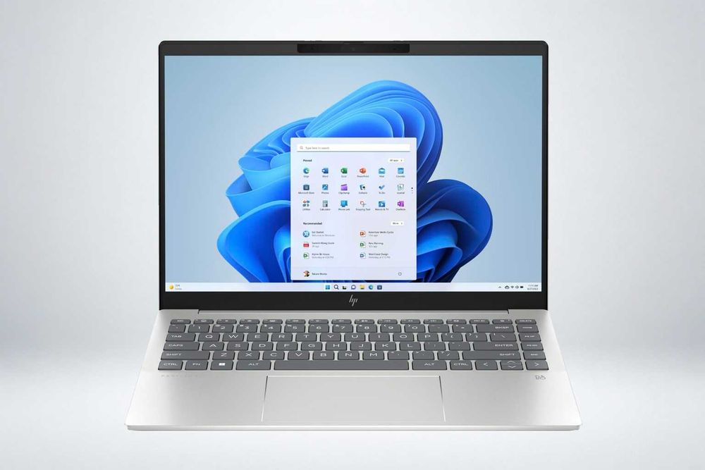 HP Pavilion Plus 14 / Ryzen 7/ 16GB DDR5 / 512GB NVMe /OLED 2.8K 120Hz