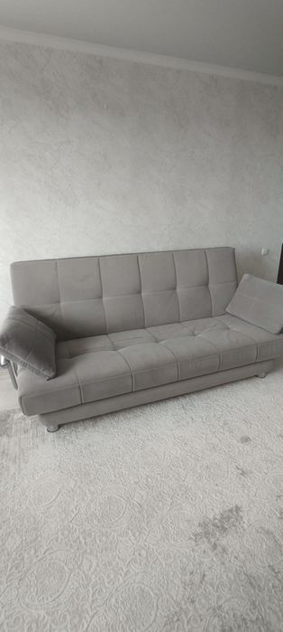 Продам диван б.у