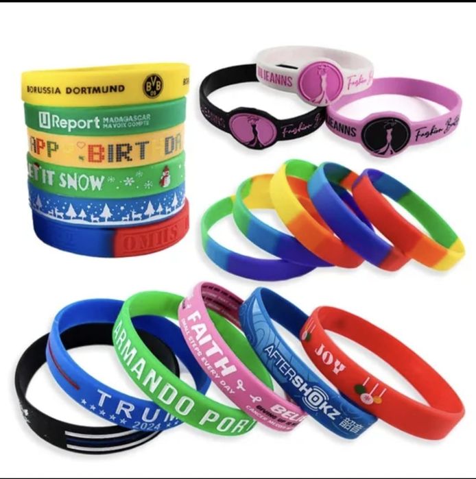 Embleme și ecusoane personalizate