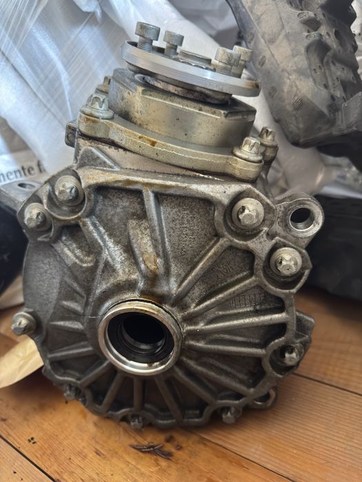 Mercedes W205 C300 на части na chasti