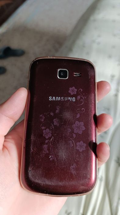 Продам 2 телефона