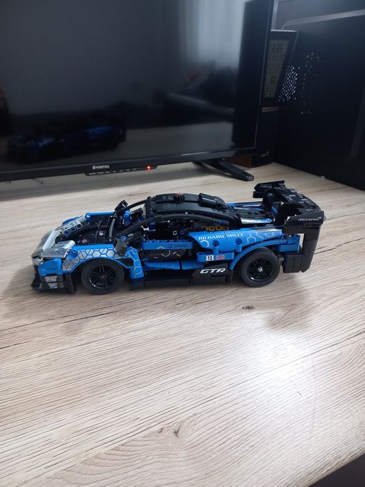 Lego Technic original McLaren Senna (42123)