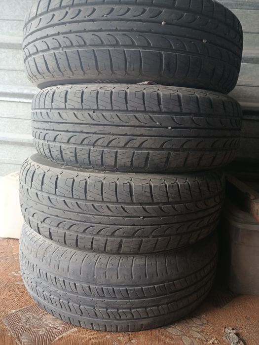 Продам резину на 15 б/у,два года катался , резина в хорошем состоянии