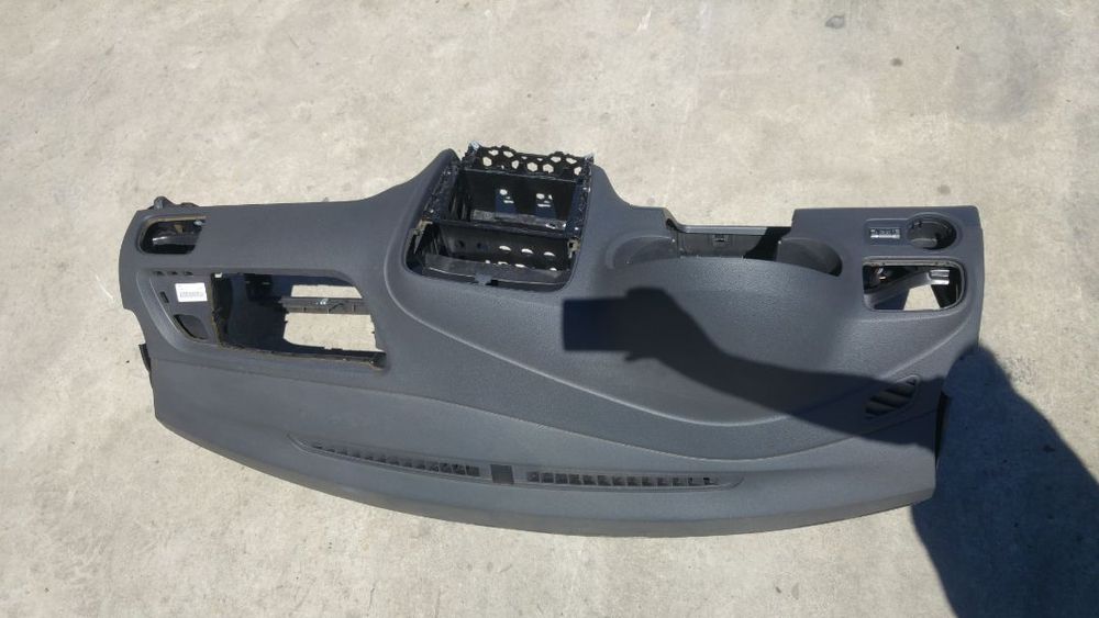 plansa bord vw polo 6r dupa 2009