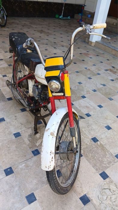 Velomotor sotiladi. Holati alo darajada