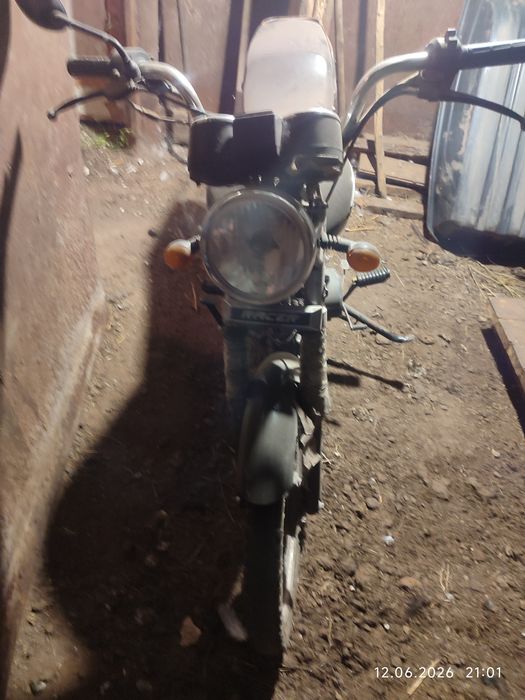 Продам мотоцикл Рейсер 110