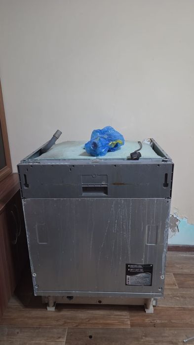 Посудомойка Hotpoint-Ariston LTB 6M019