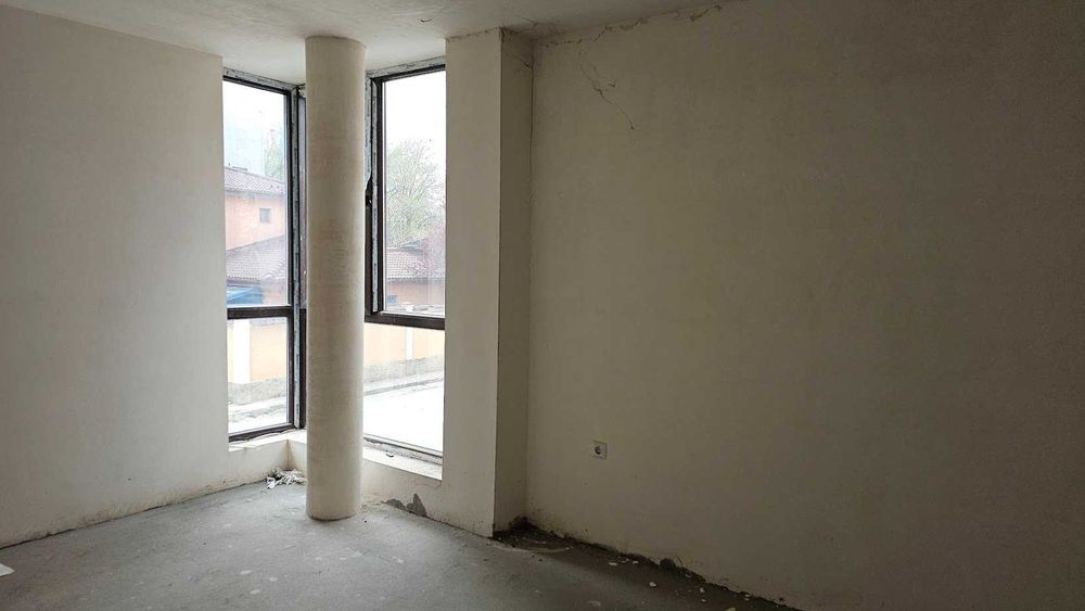 Тристаен с АКТ 16 Смирненски