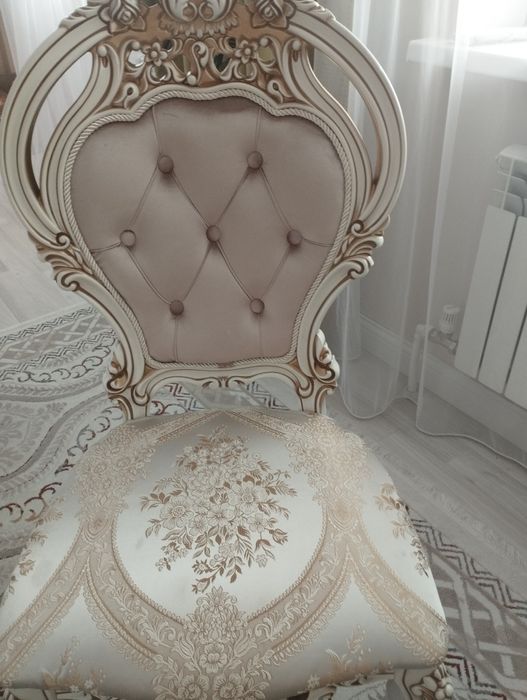 Продам стулья очень прочные