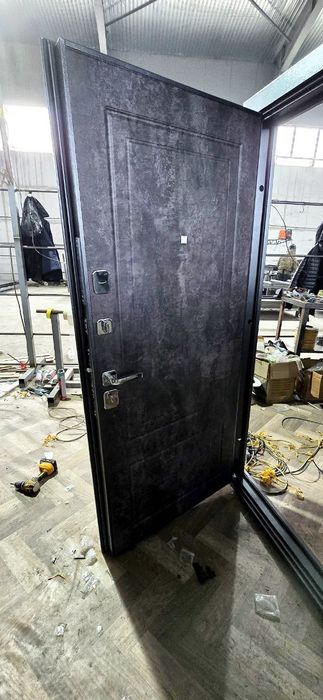 Темир ешиклар завотдан