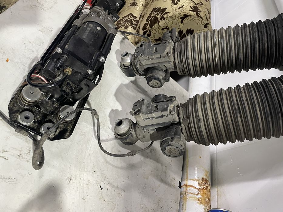 BMW f10 пневма системы