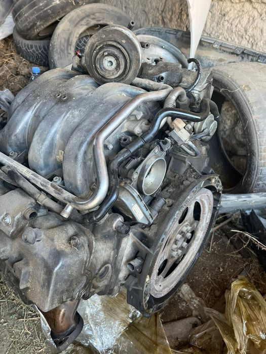 Матор от Мерседес лупарик обем 3.2