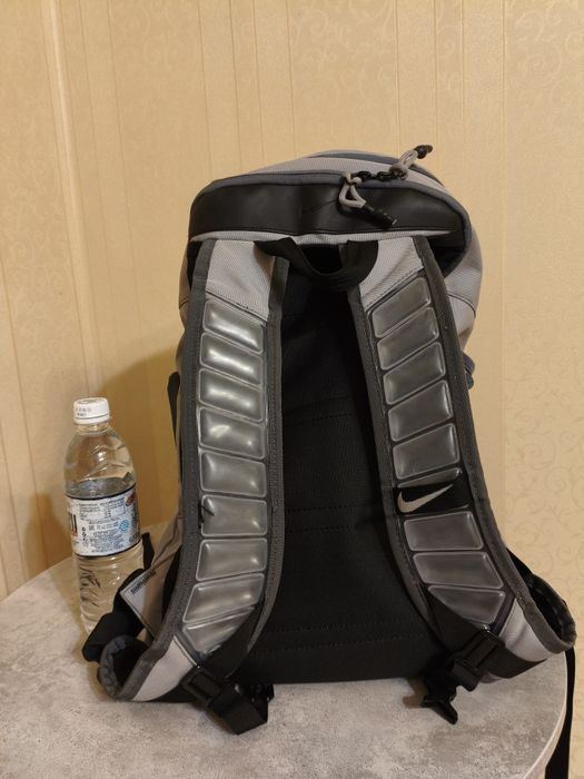 Продаю рюкзак Nike "ELITE"