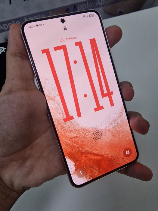 Samsung s22 256/8