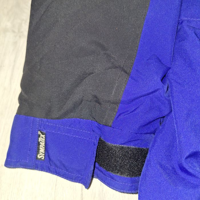 Geacă Vaude are polar care il poti da jos  mărimea  L