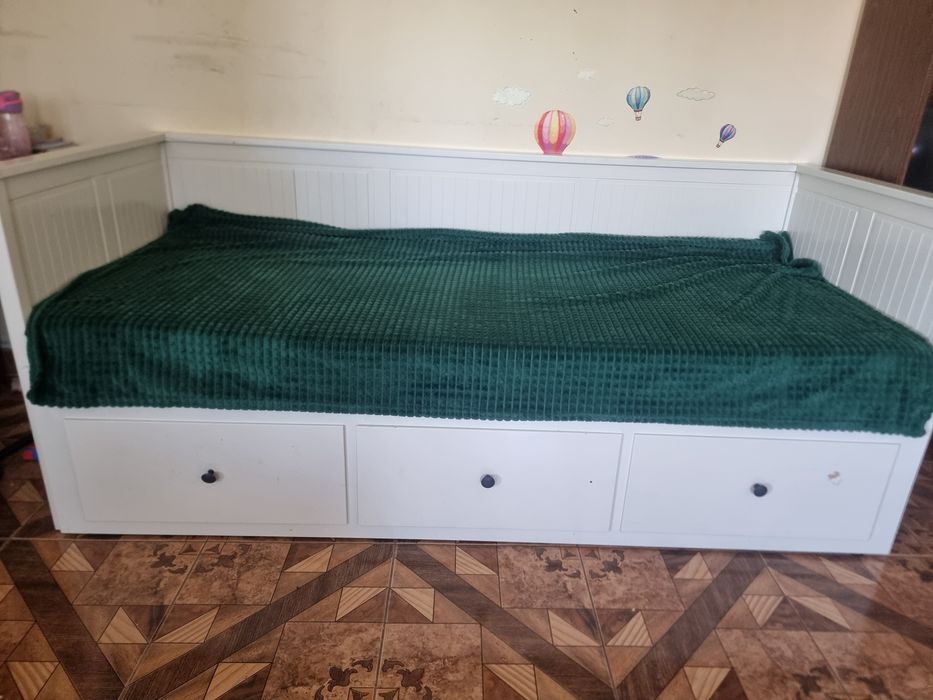 Pat extensibil cu doua saltele