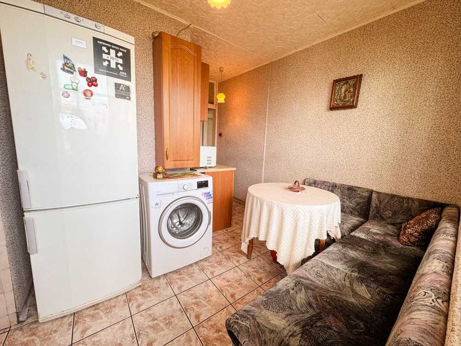 Продава се Двустаен апартамент в Русе, Родина 1 - 60 кв.м за 1484 €/кв.м - Снимка #10