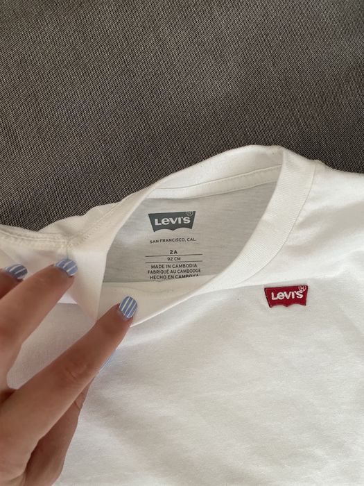 Тениска Levis и къси панталонки George 92