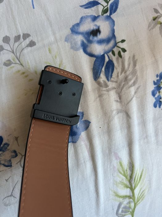 Curea Louis Vuitton Lv