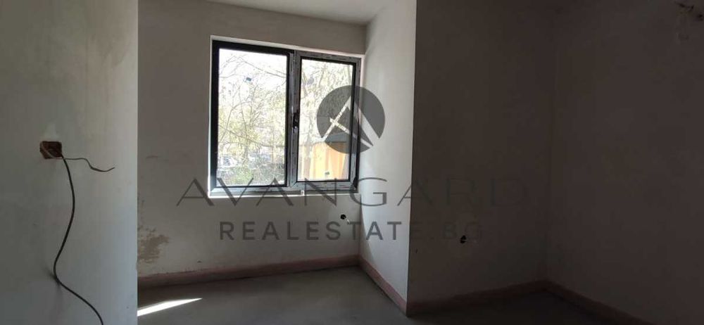 Продава се Тристаен апартамент в Пловдив, Център - 96 кв.м за 1640 €/кв.м - Снимка #3