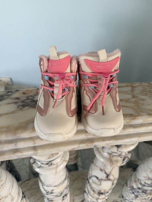 Обувь на девочку