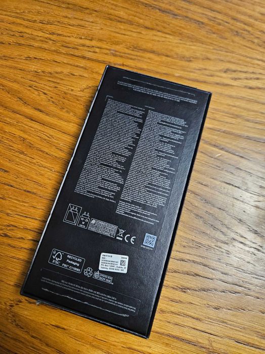 Samsung Galaxy Z Flip6 5G 256GB 12GB RAM Dual НОВ!