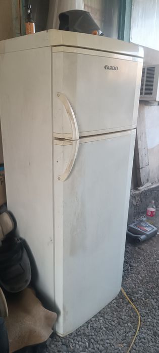 Продам холодильник