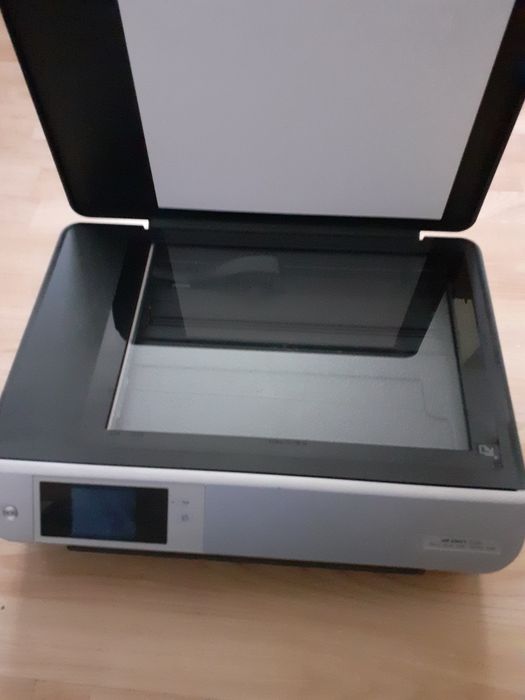 Vând imprimantă HP ENVY 5530 ENERGY STAR stare perfectă