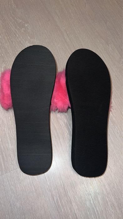 Papuci slapi roz fucsia cu blanita noi