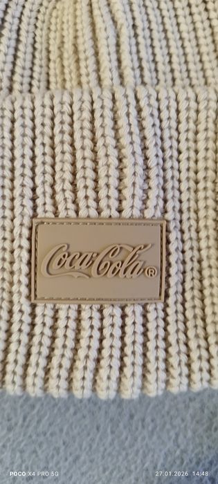 Зимна шапка Coca Cola