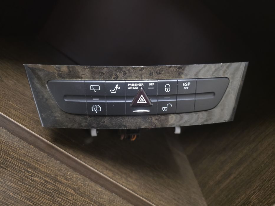 Запчасти на мерседес