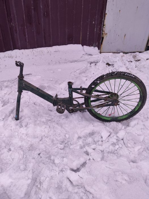 Продаю велесепед