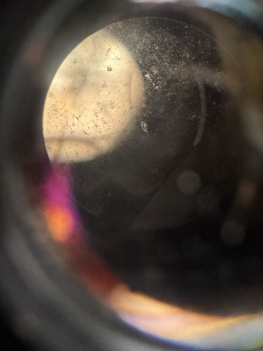 Binoclu Pentax cu defect