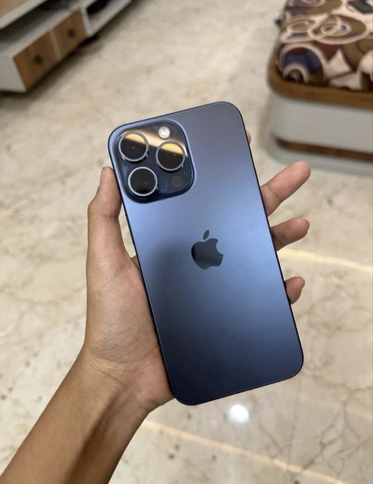 iPhone 15 pro 256GB