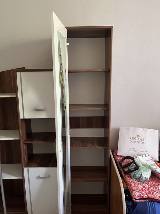 Шкаф книжная полка