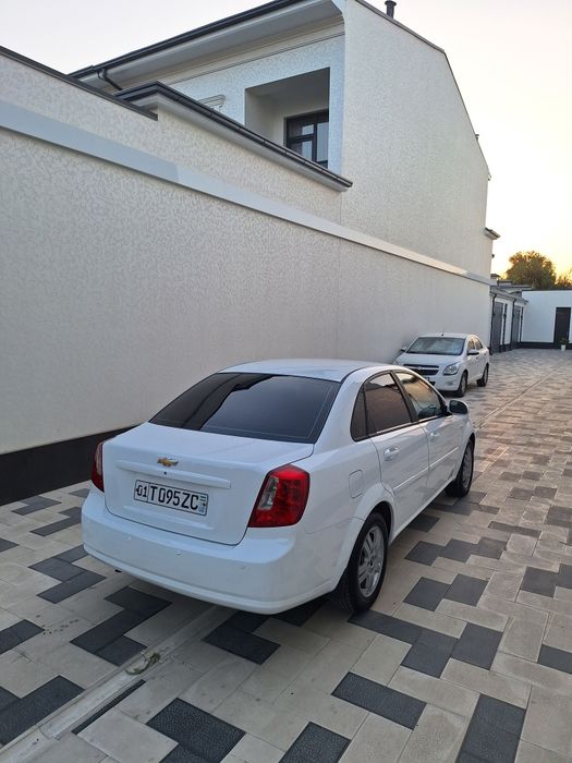 Lacetti 1.8 2013