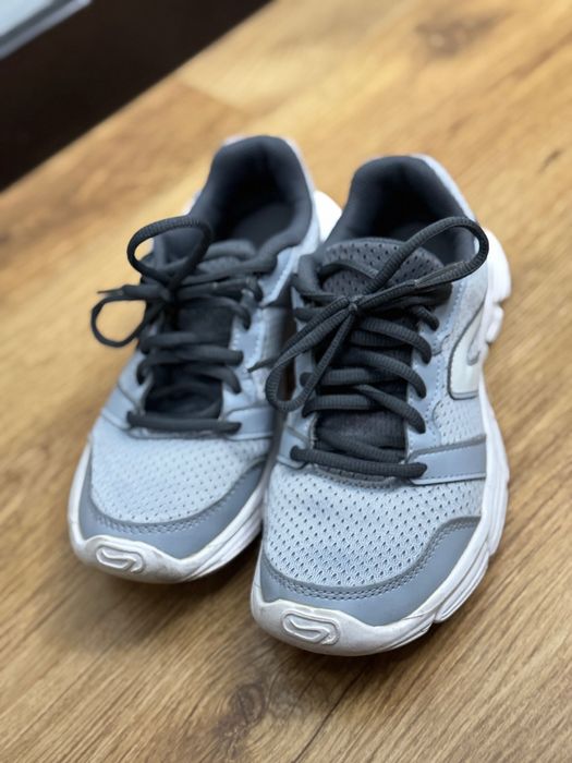 Дамски маратонки