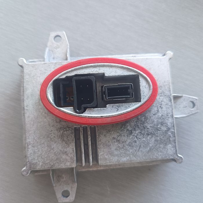 Баласт за фар D1S Hyundai i30 i40 KIA Ceed   3Z921-01700, Нов с гаранция