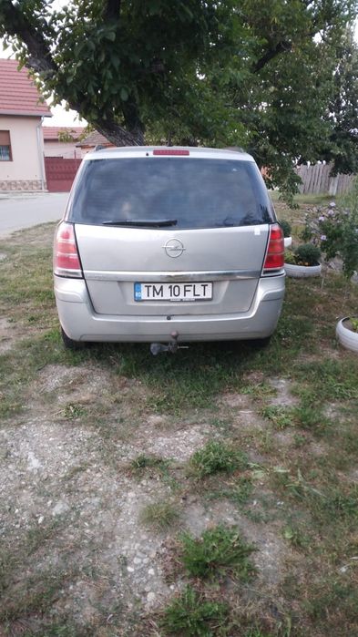 Opel zafira b benzină 1.6