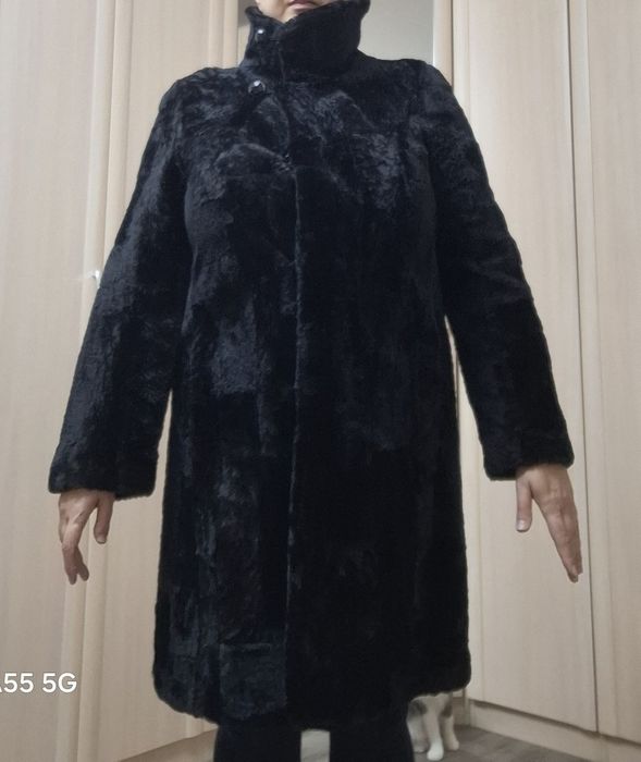 Продам облегченную цигейковую шубу