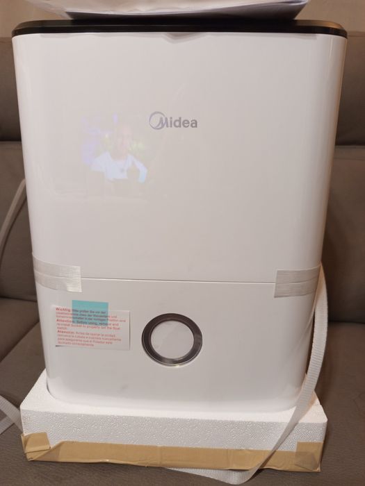 Влагоуловител Midea