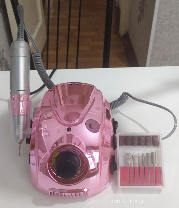 Машинка для маникюра