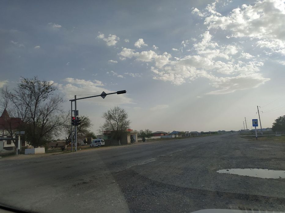 Hovli uy sotiladi tez kunda