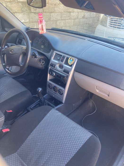 Продам priora 2010